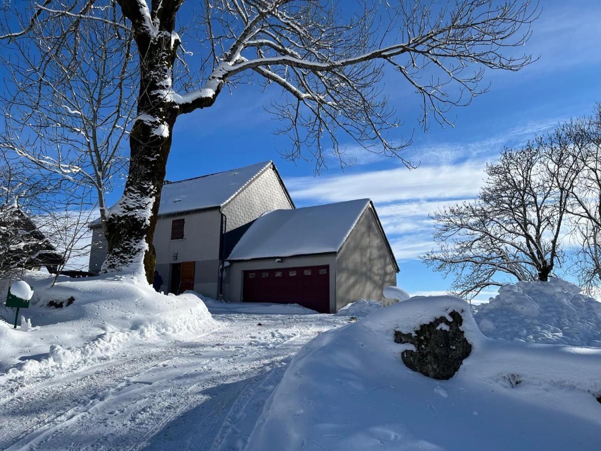 Le Pré devant nous Picherande Exterior foto
